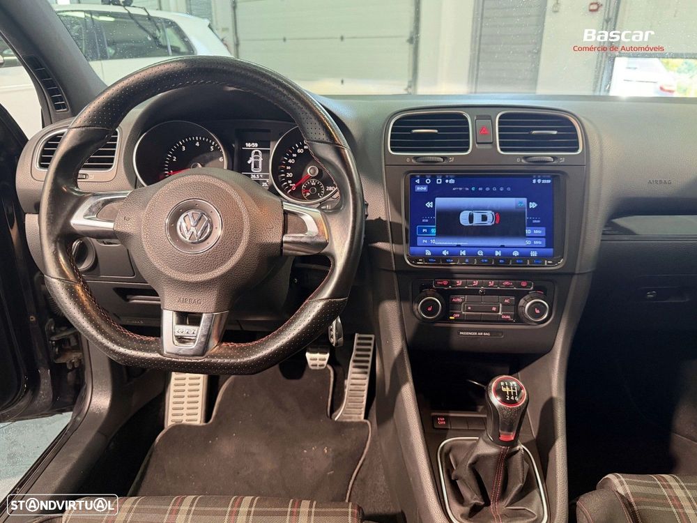 VW Golf 2.0 TSi GTI - 16