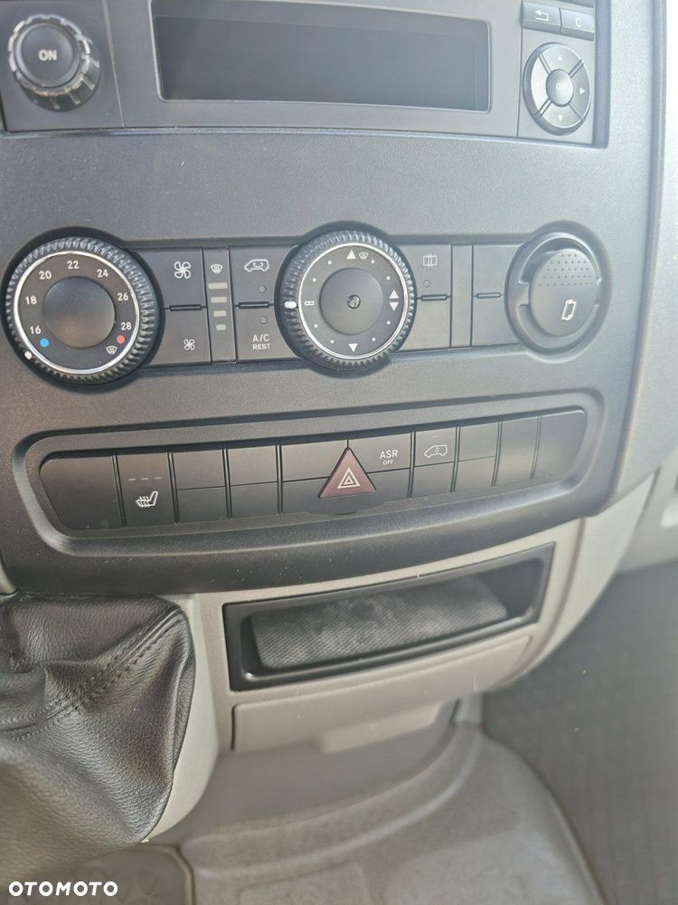 Volkswagen Crafter - 15