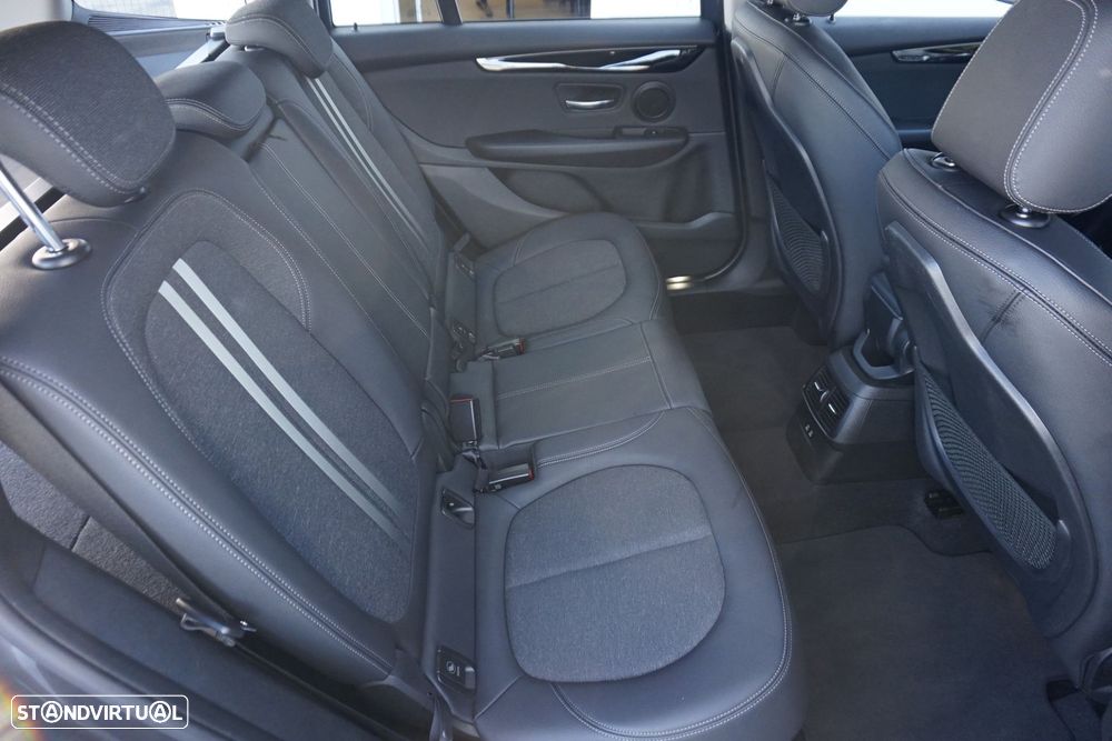 BMW 216 Gran Tourer d Aut. Advantage - 8