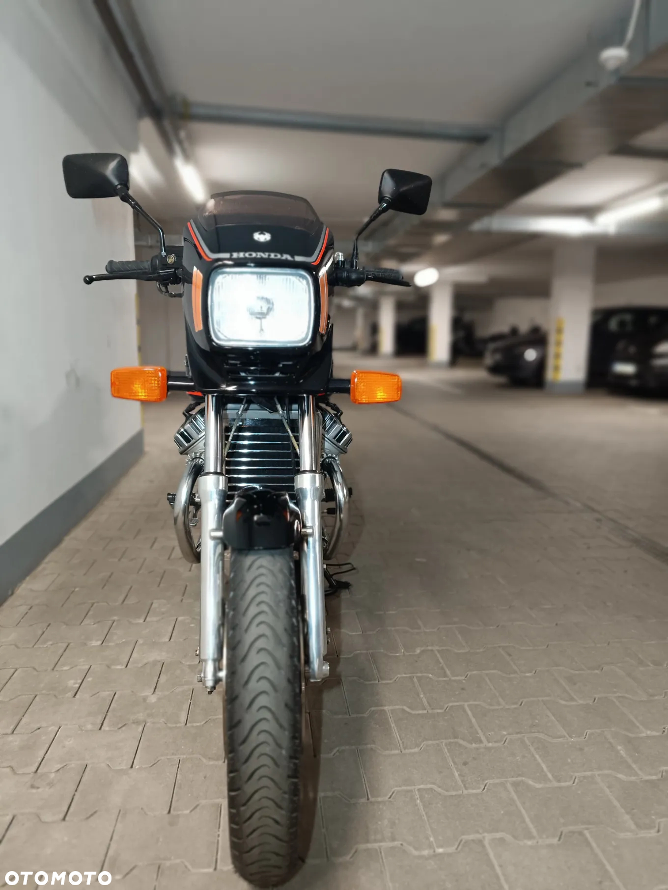 Honda CX - 7