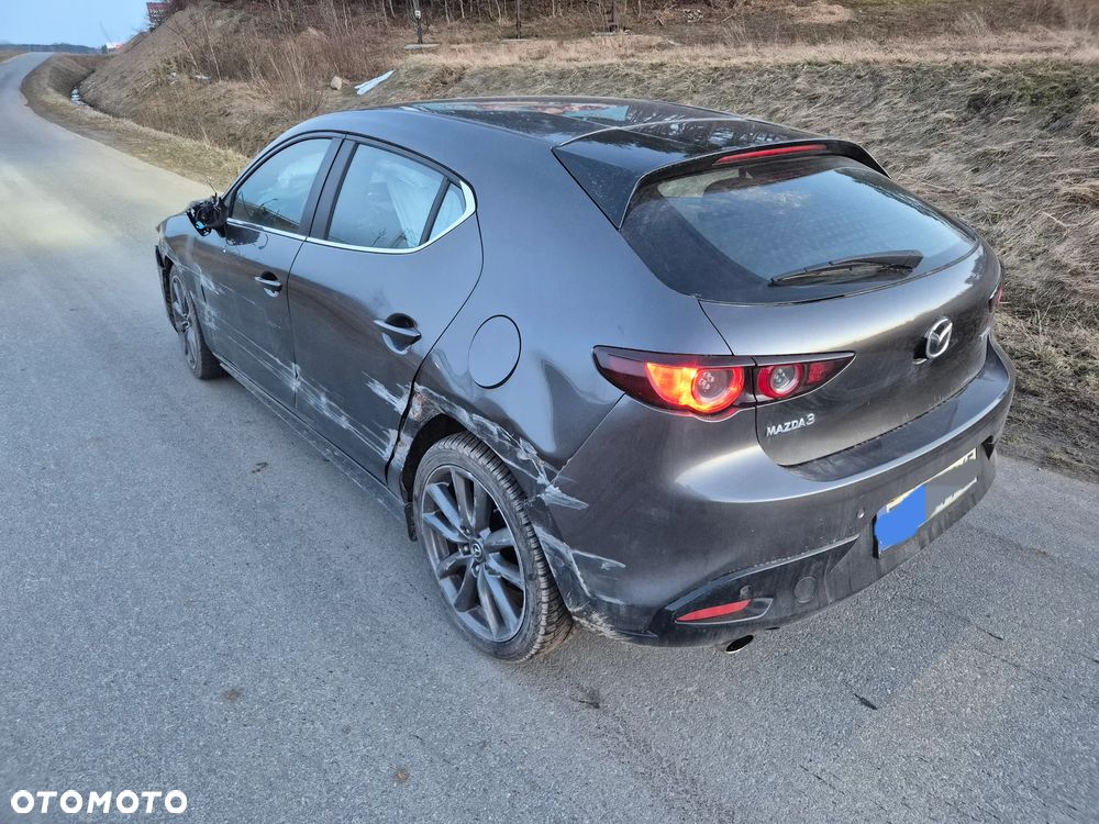 Mazda 3 - 5