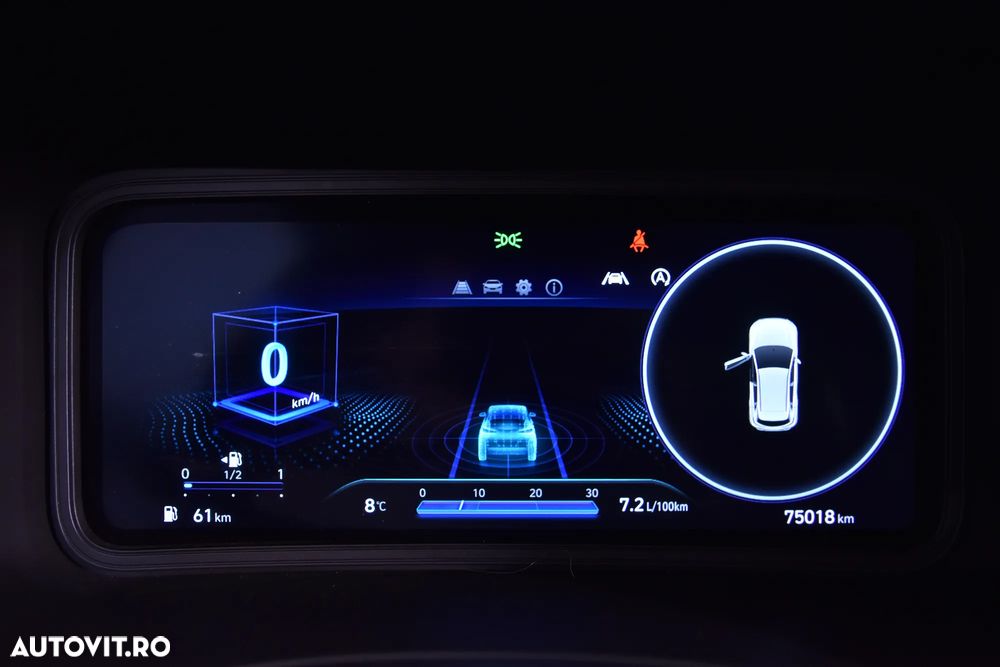 Hyundai KONA - 10