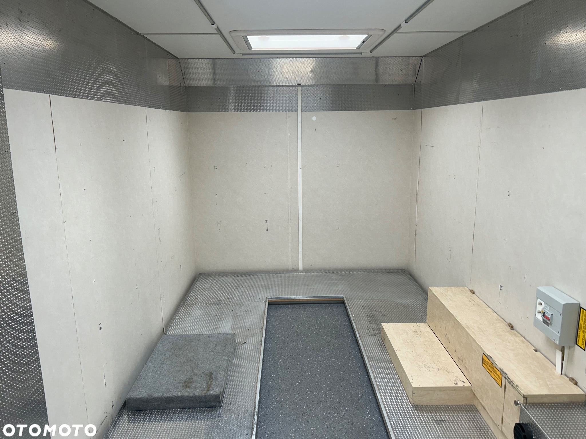 Iveco Daily - 16