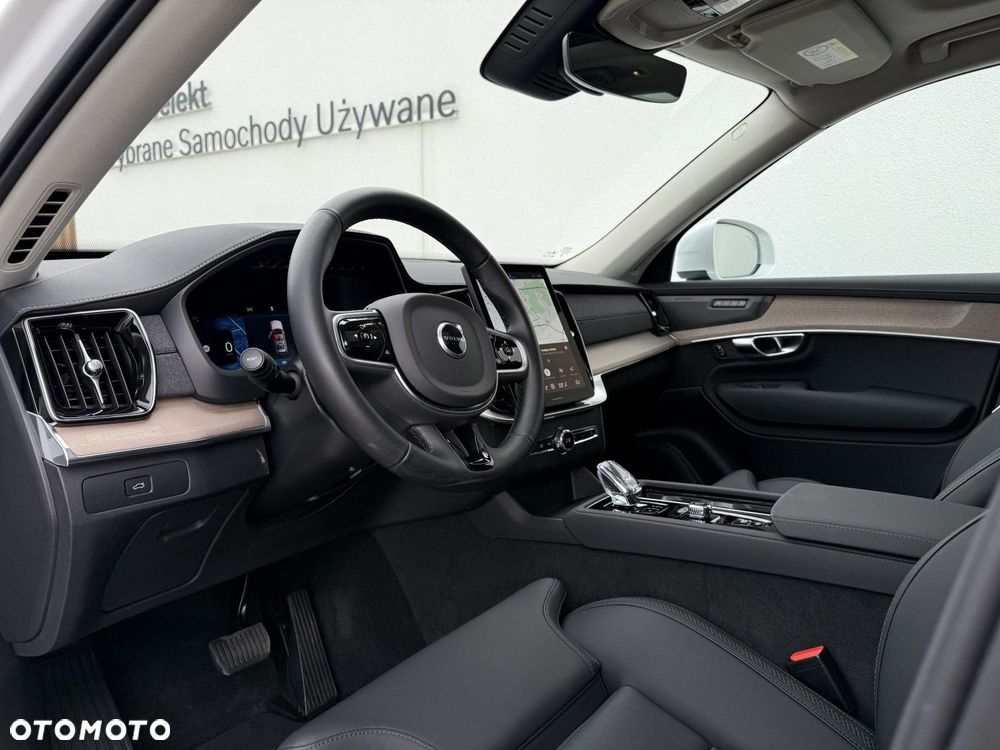 Volvo XC 90 - 13