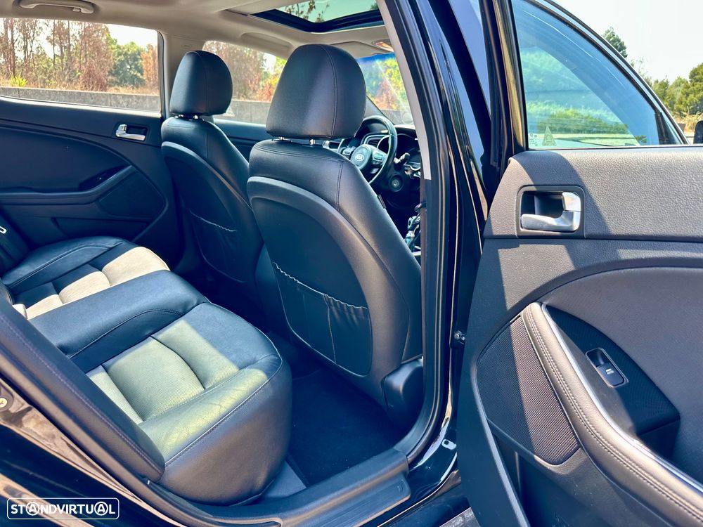 Kia Optima 1.7 CRDI TX - 29