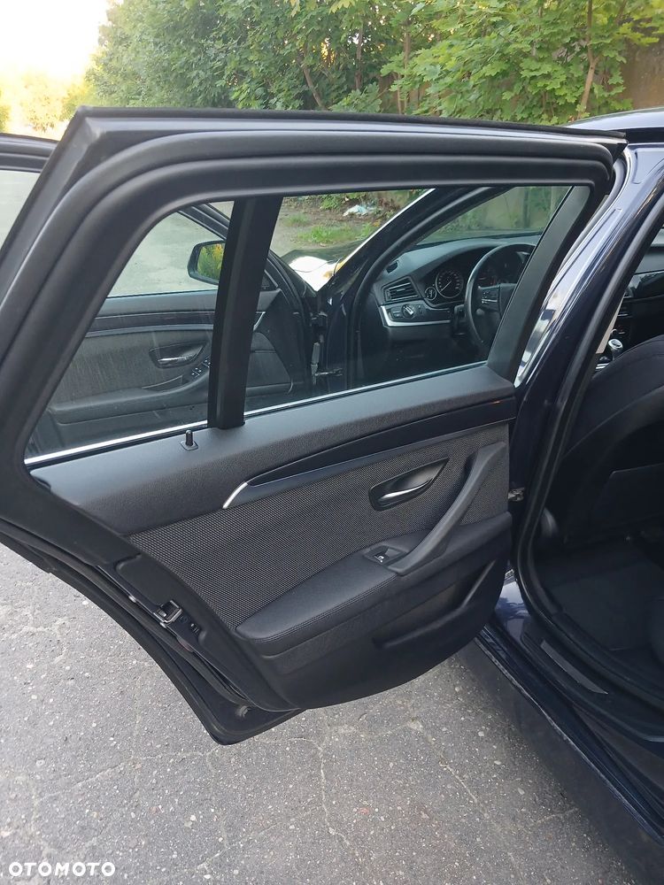 BMW Seria 5 520d - 19