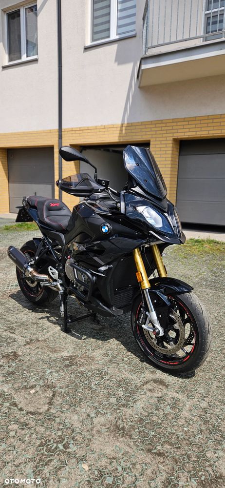 BMW XR - 3