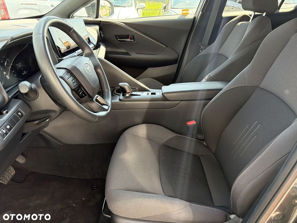 Toyota C-HR - 12