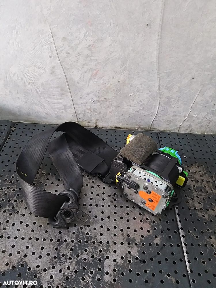 Centura siguranta dreapta fata audi a5 8t 306497399g48 - 3