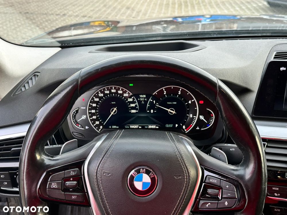 BMW Seria 5 520d - 17
