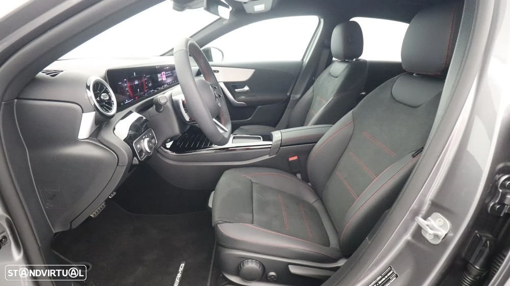 Mercedes-Benz A 180 Limousine d AMG Line Aut. - 12