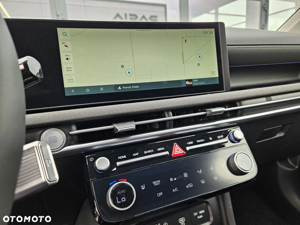 Hyundai Tucson 1.6 T-GDi HEV Executive 2WD - 19