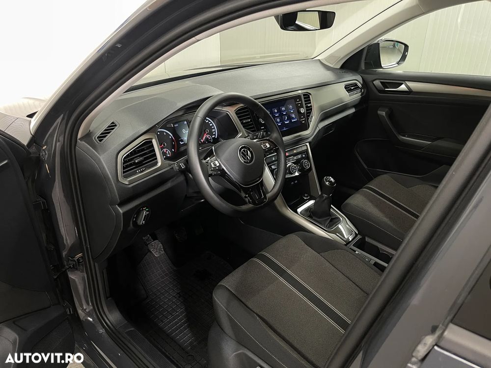 Volkswagen T-Roc 1.5 TSI Design - 6
