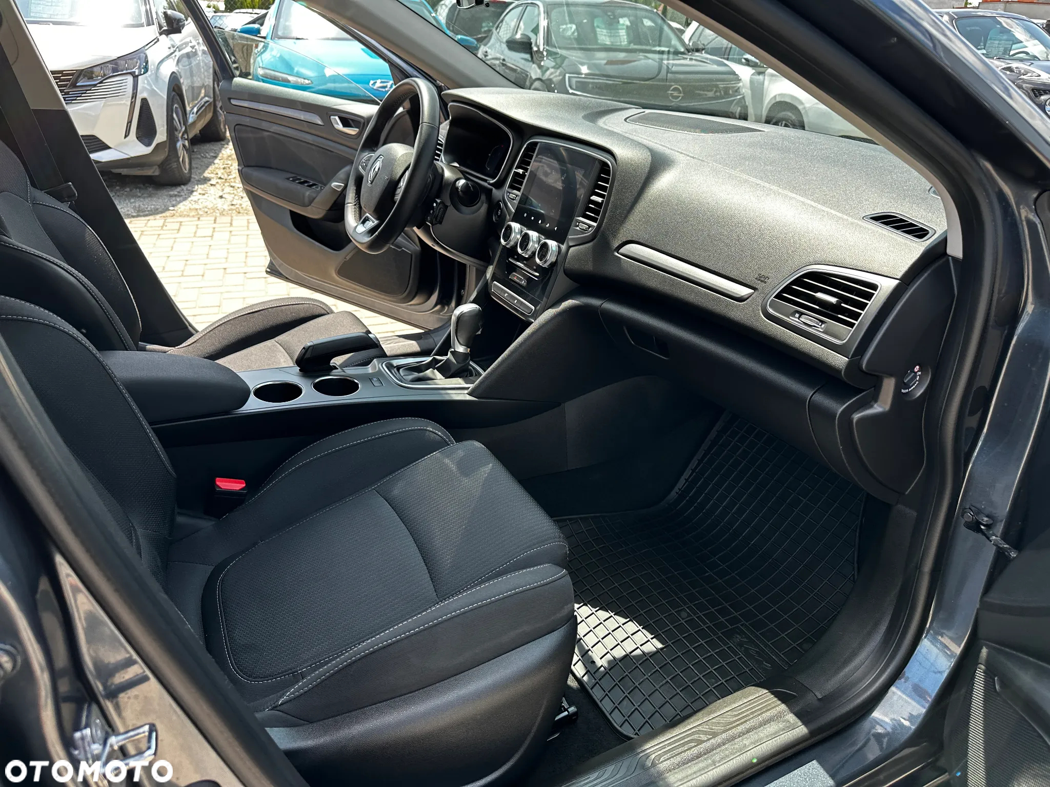 Renault Megane - 23