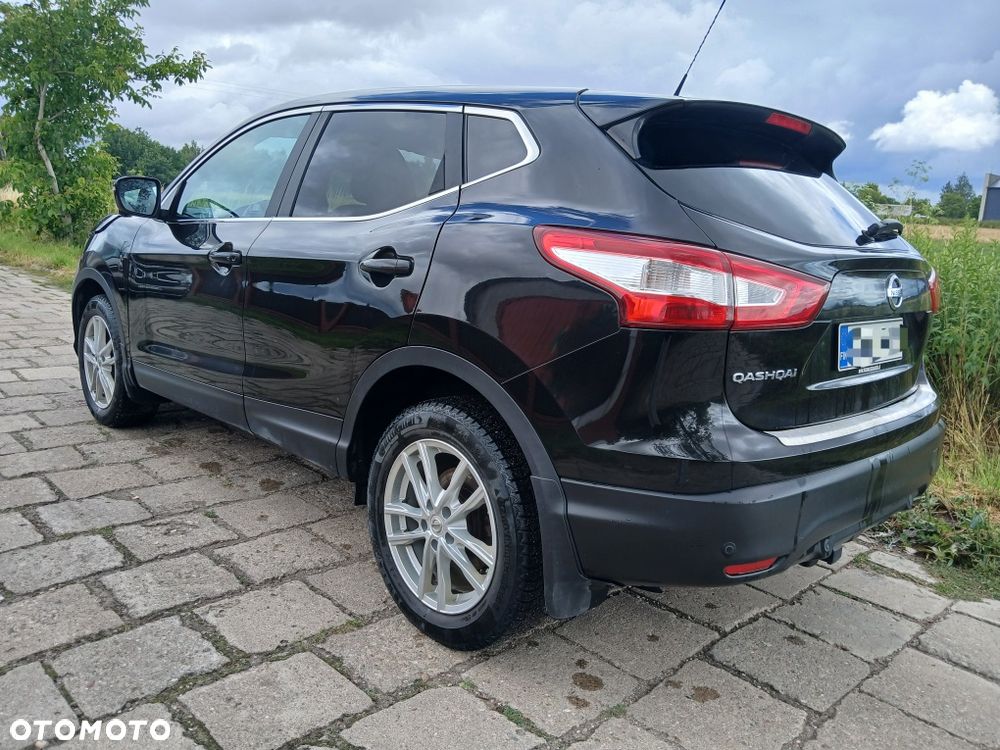 Nissan Qashqai - 2
