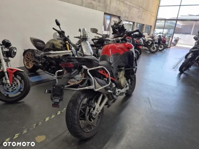 Ducati Multistrada - 9