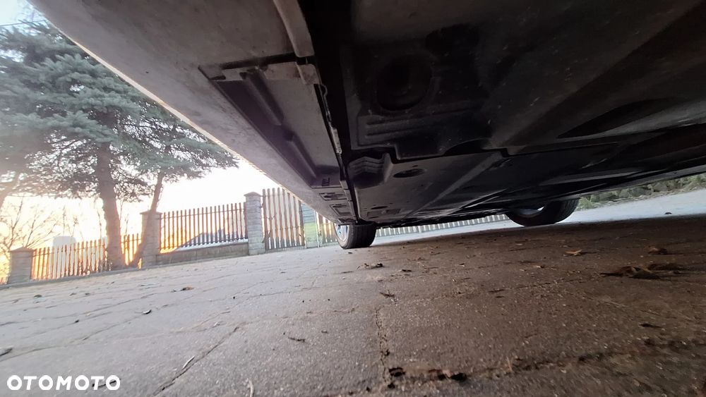 Toyota Corolla 1.8 Comfort - 16