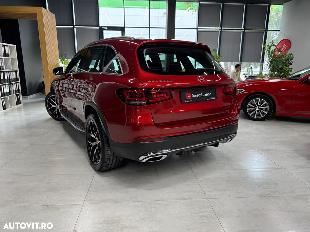 Mercedes-Benz GLC - 4