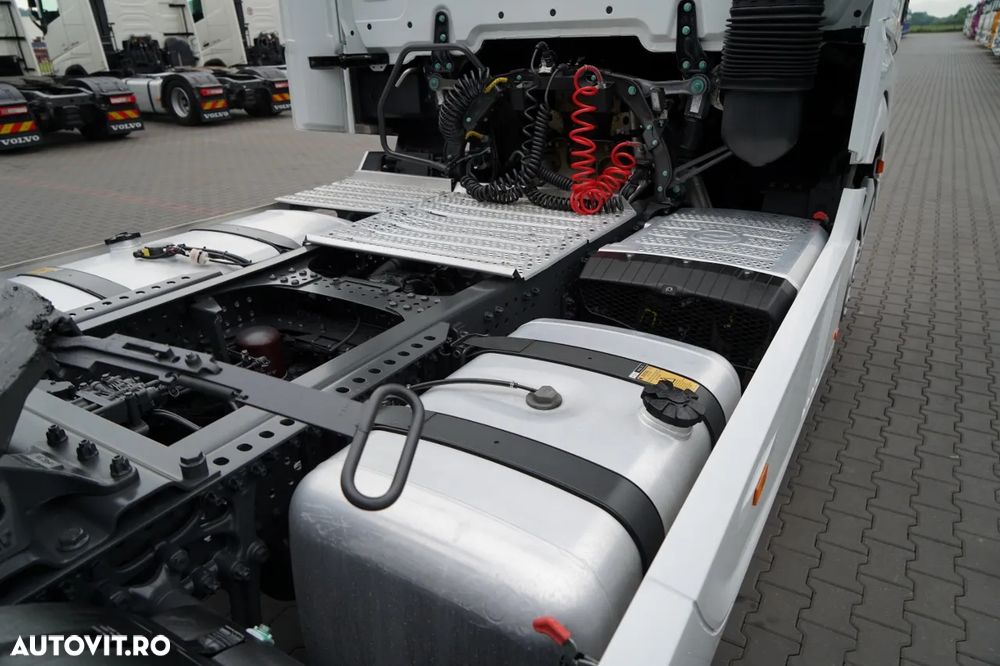 Mercedes-Benz ACTROS 1851 / RETARDER / GIGA SPACE / EURO 6 - 17