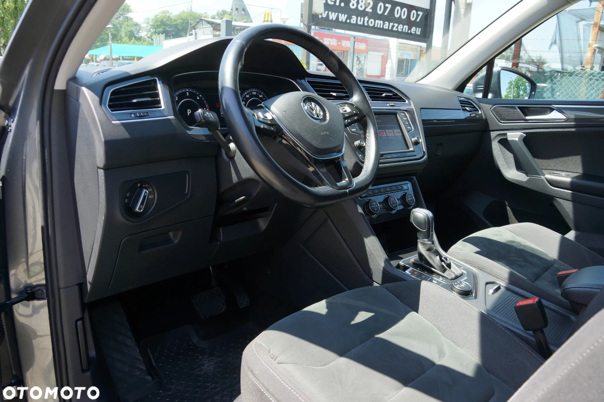 Volkswagen Tiguan 2.0 TDI SCR 4MOTION DSG Highline - 23