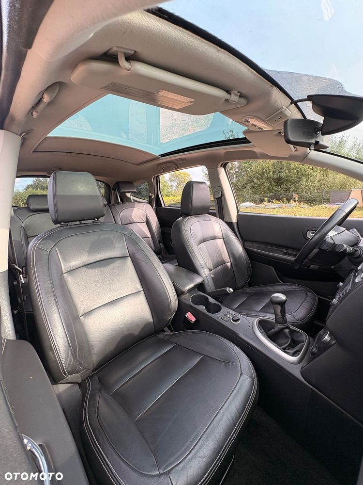 Nissan Qashqai+2 - 7