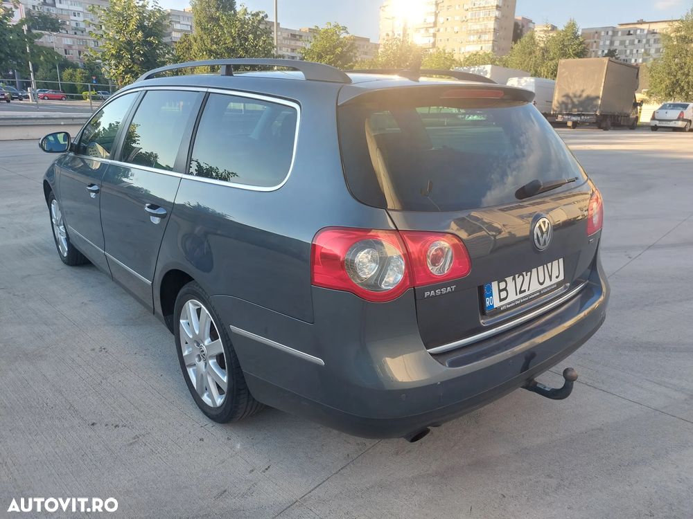 Volkswagen Passat - 4