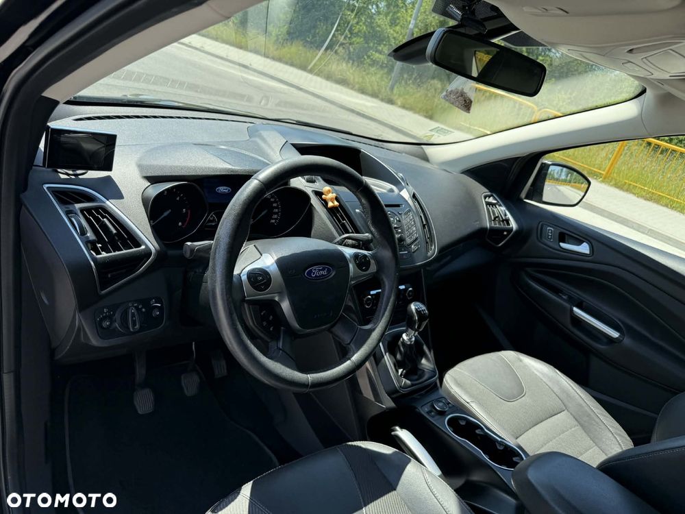 Ford Kuga - 7