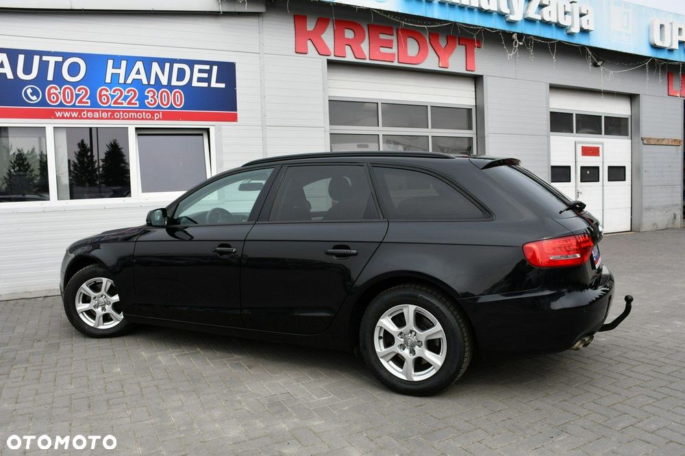 Audi A4 Avant 2.0 TDI - 9