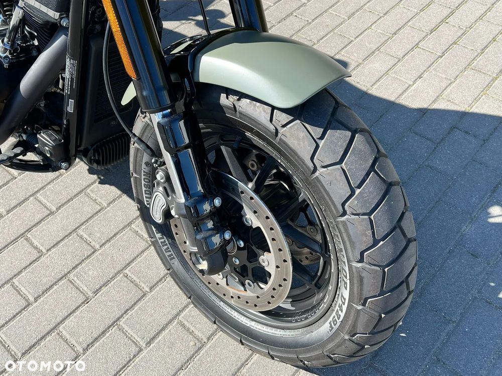 Harley-Davidson Softail Fat Bob - 18