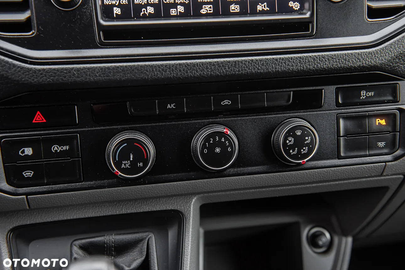 Volkswagen CRAFTER - 12