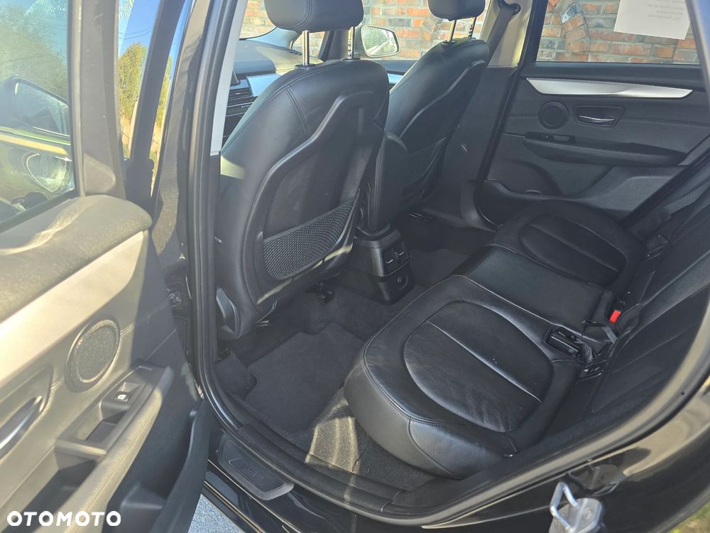 BMW Seria 2 218d Sport-Aut Advantage - 9