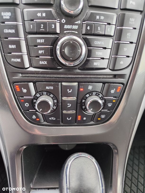 Opel Astra 1.6 Turbo Automatik - 22