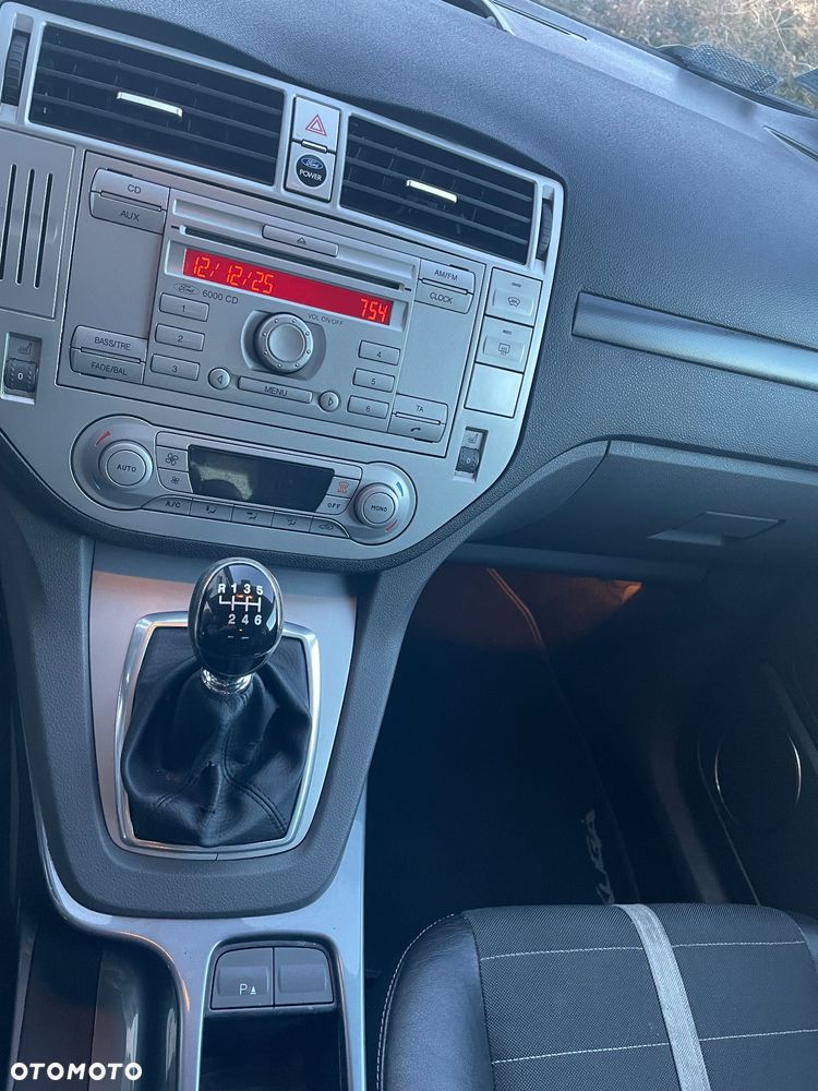 Ford Kuga 2.0 TDCi 4x4 Trend - 9