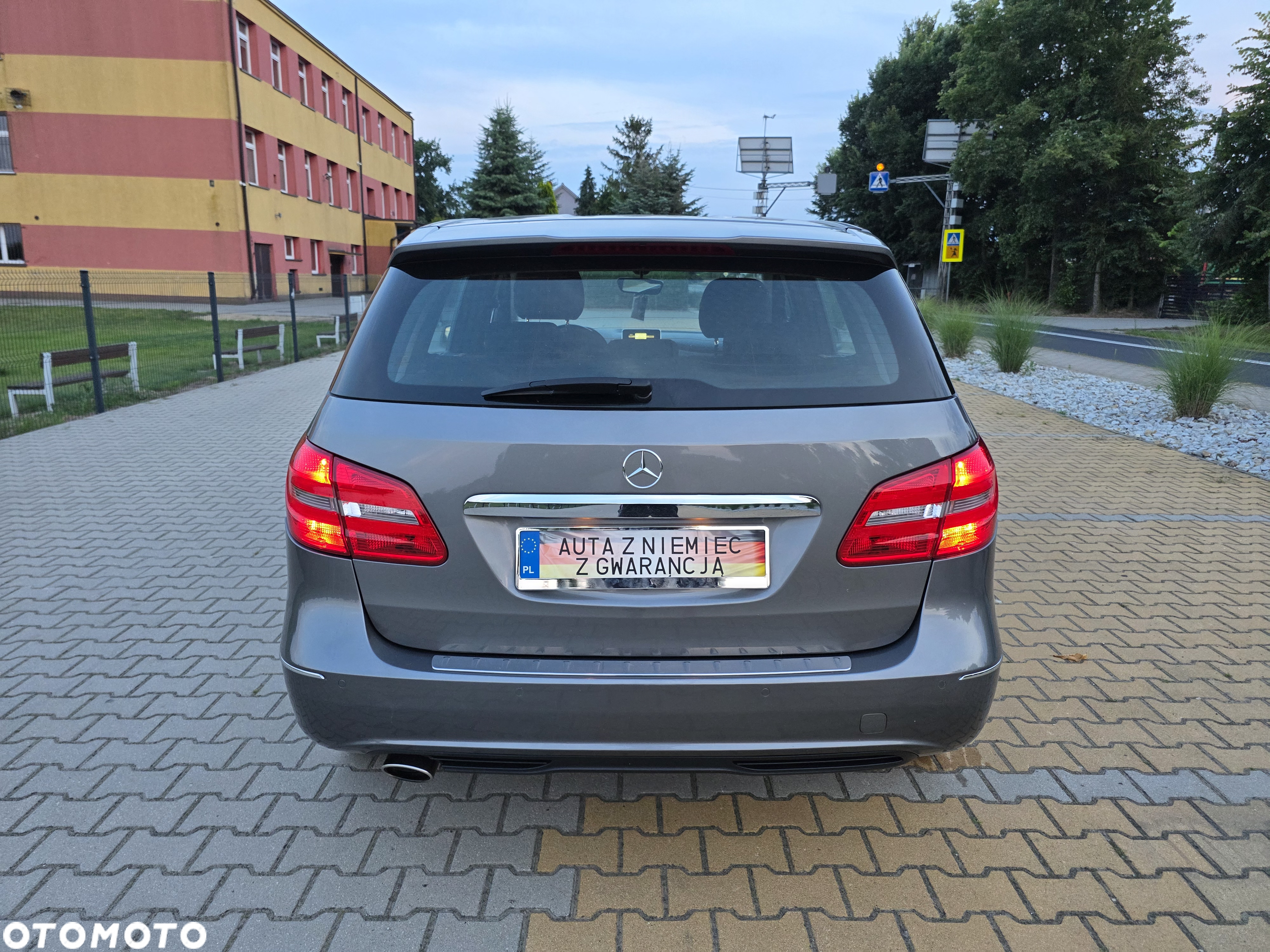 Mercedes-Benz Klasa B 200 CDI (BlueEFFICIENCY) - 9