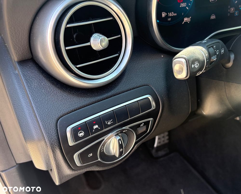 Mercedes-Benz Klasa C 220 d 9G-TRONIC - 9