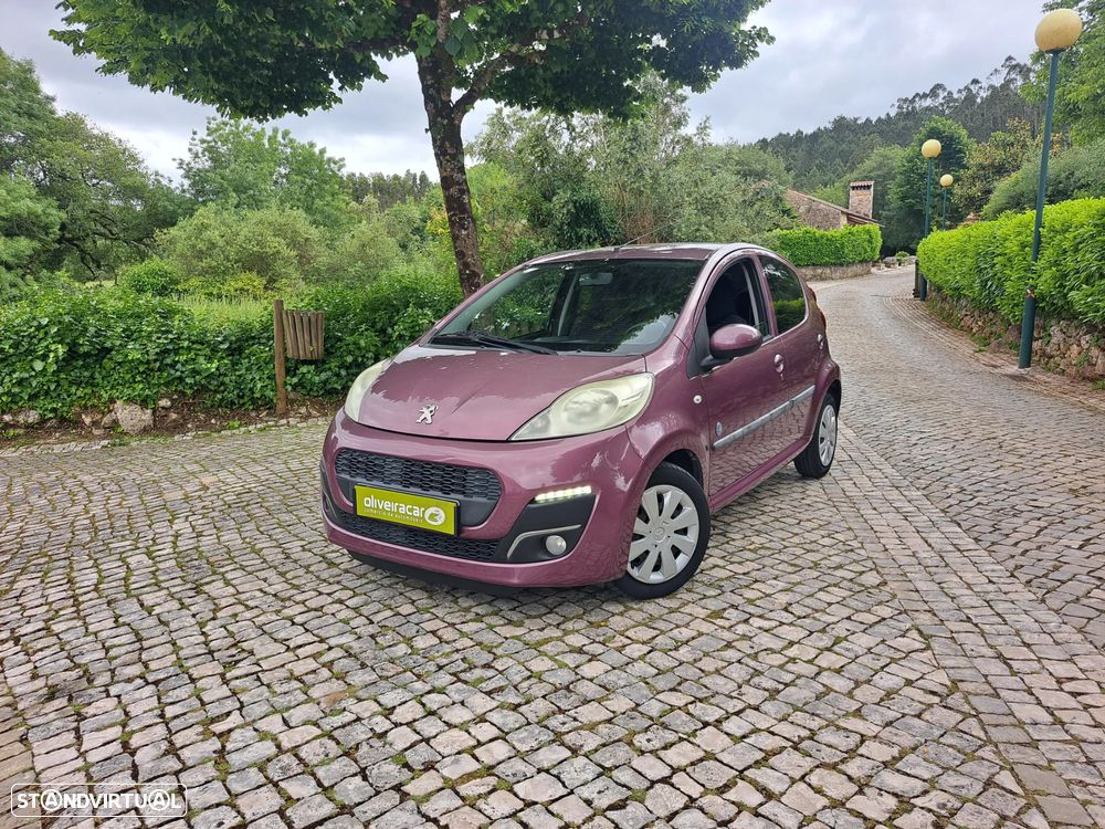 Peugeot 107 1.0 Trendy - 1