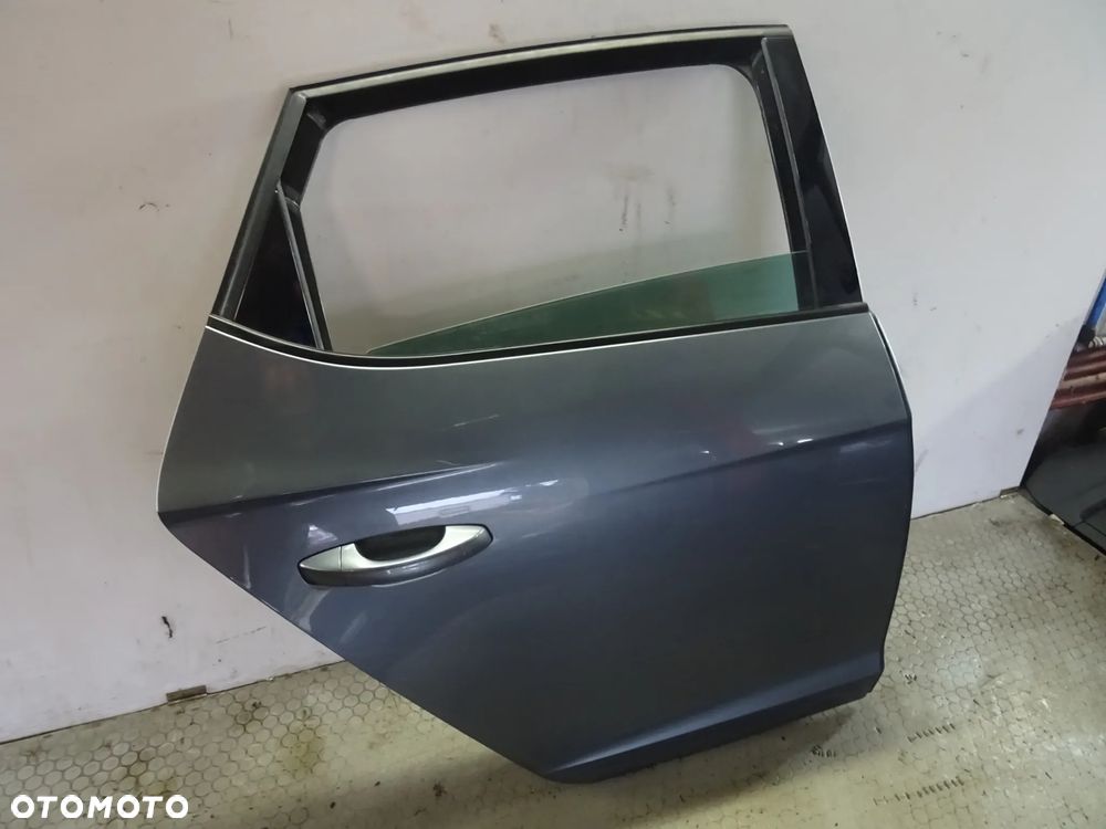 LX7R drzwi prawe tyl Seat Leon  III HB czesci - 4