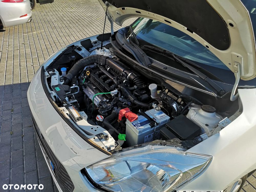 Suzuki Swift 1.2 Premium Plus - 6