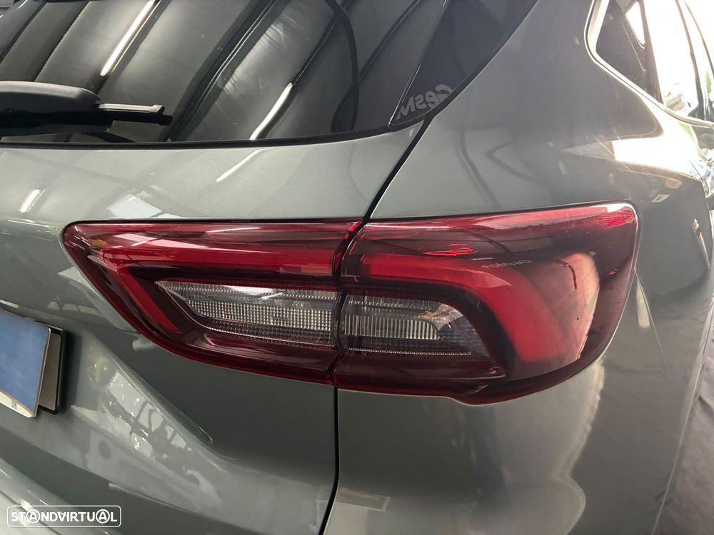 Ford Kuga 2.5 PHEV ST-Line - 9