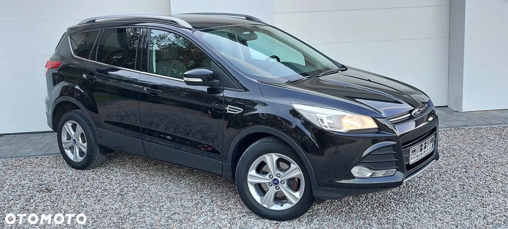 Ford Kuga 1.6 EcoBoost 2x4 Trend - 3