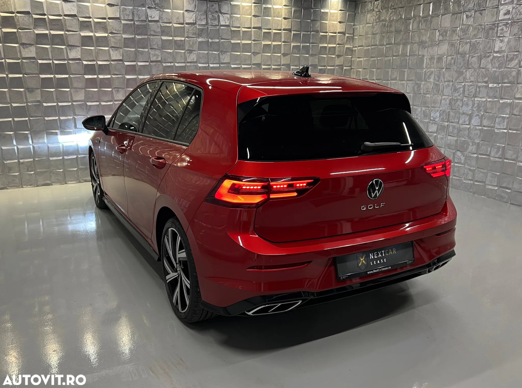 Volkswagen Golf 2.0 TDI SCR DSG R-Line - 6