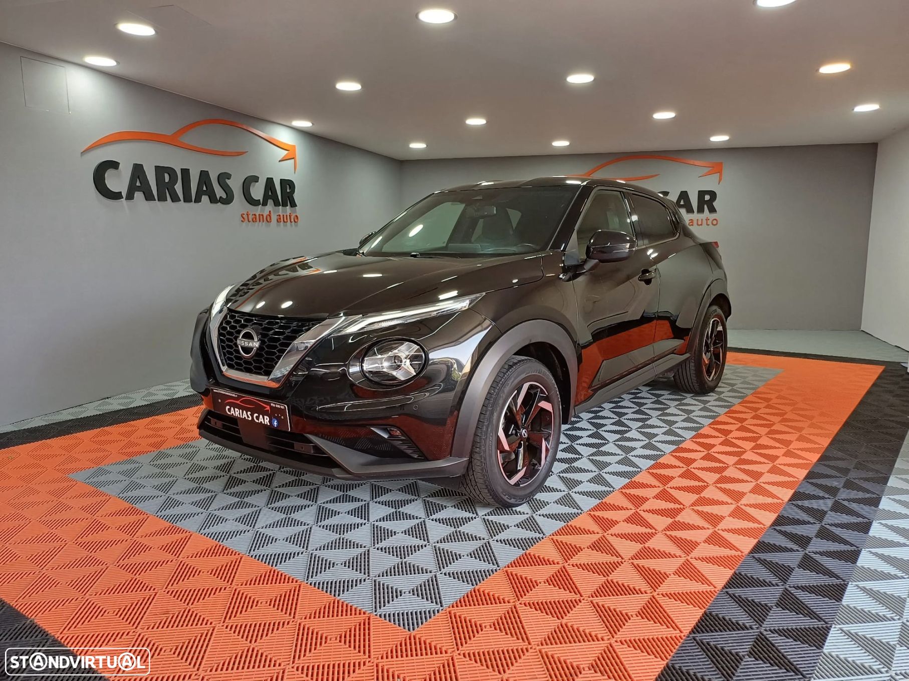 Nissan Juke 1.0 DIG-T N-Connecta DCT - 1
