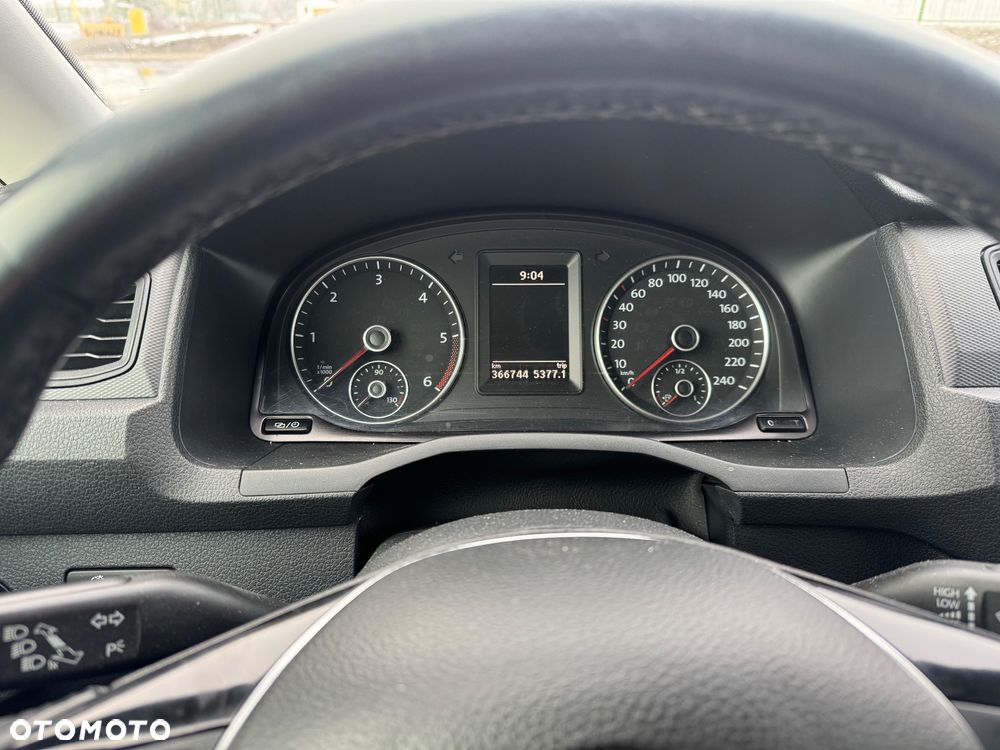 Volkswagen Caddy - 11