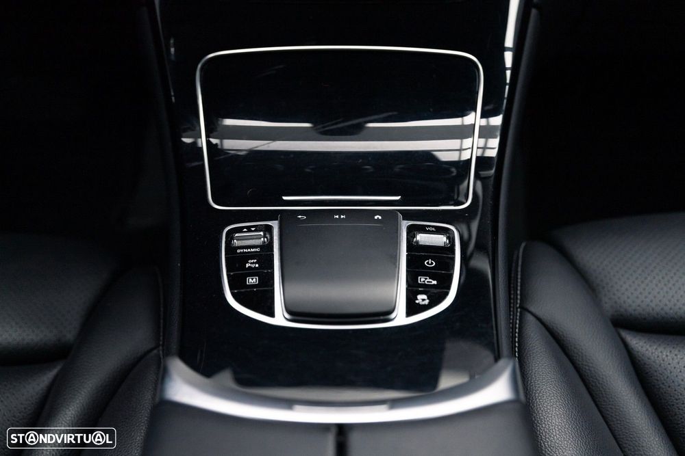 Mercedes-Benz GLC 300 e Coupé 4Matic - 36