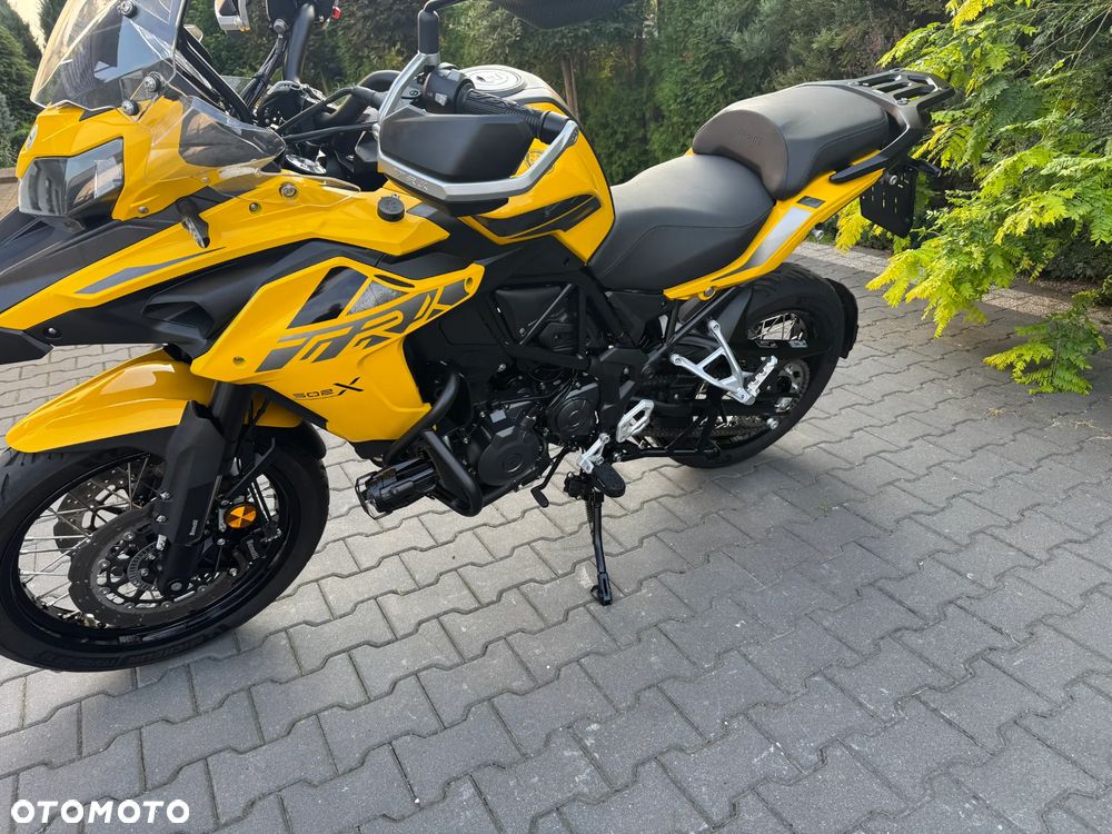 Benelli TRK 502X - 11