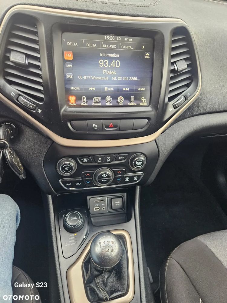 Jeep Cherokee 2.0 Multijet Sport - 11