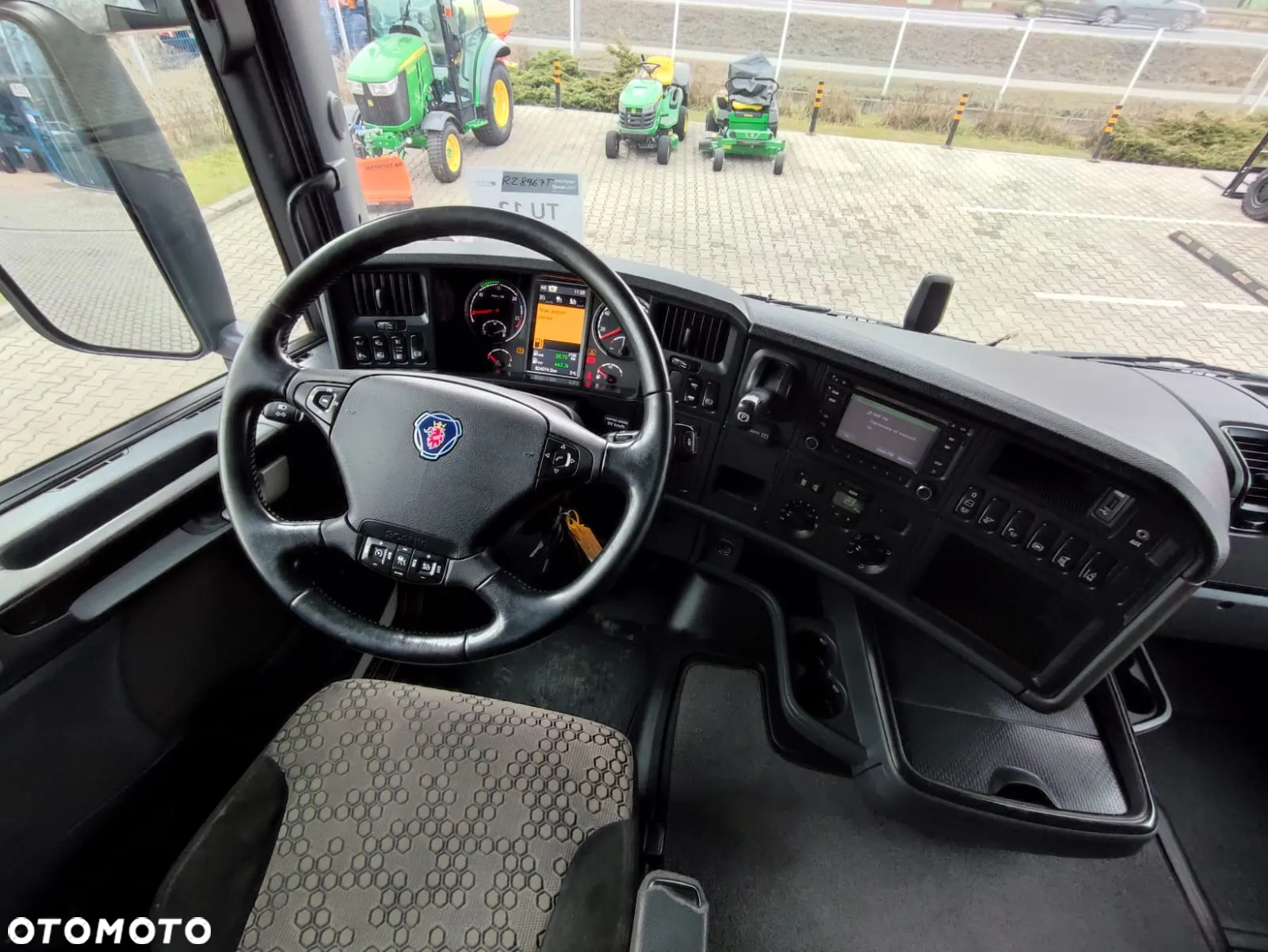 Scania R450 / STANDARD / RETARDER / AUTOMAT - 11