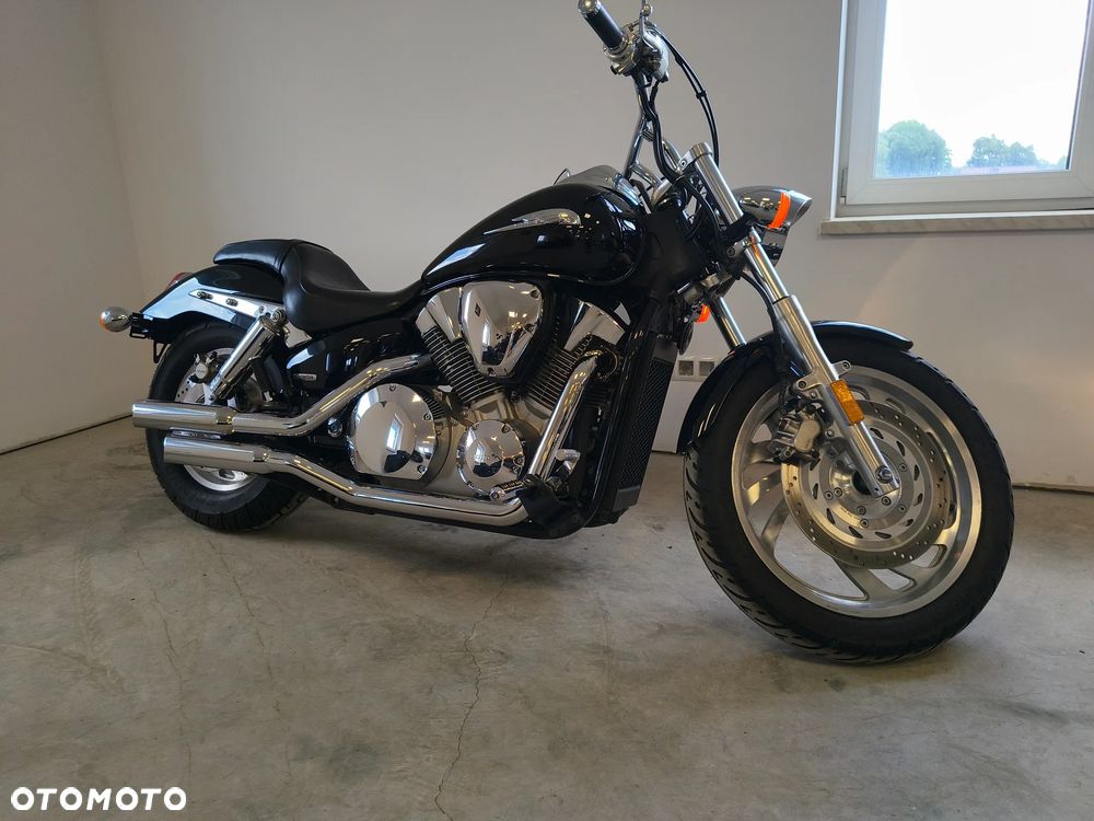 Honda VTX - 11