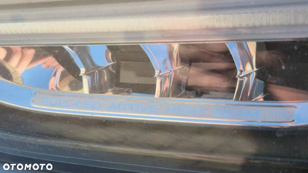 Volvo S90 - 13