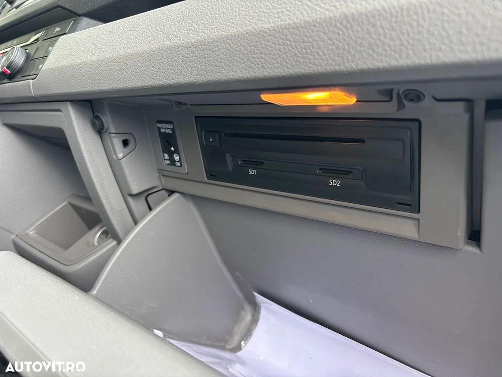 Volkswagen Crafter 3.5 CD Sasiu L3 FWD 103kW AG8 - 16